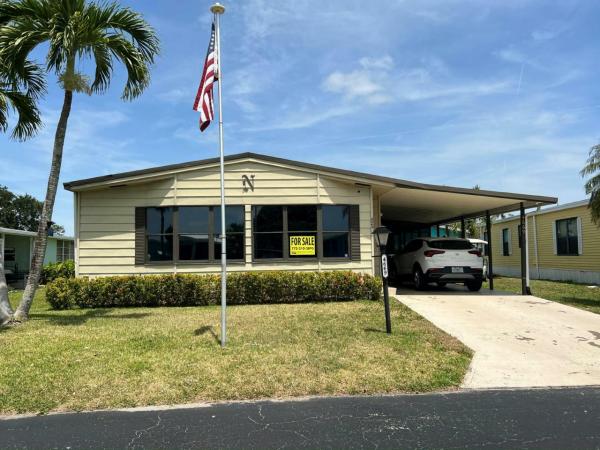 Photo 1 of 2 of home located at 4669 SE Bywood Terr Stuart, FL 34997