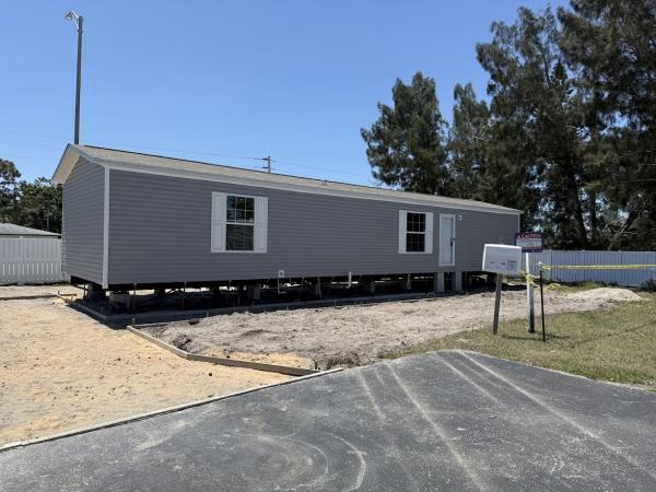 Photo 1 of 2 of home located at 603 63rd Ave W #G17 Bradenton, FL 34207