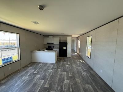 Photo 5 of 9 of home located at 603 63rd Ave W #C5 Bradenton, FL 34207