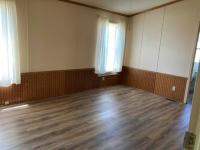 1992 Schult Lakewood Manufactured Home