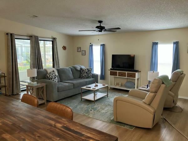 1990 Merit HS Manufactured Home