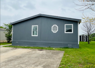 Photo 2 of 12 of home located at 13021 Dessau Road  #054 Austin, TX 78754