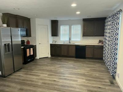 Photo 3 of 7 of home located at 26 Dove Court Beecher, IL 60401
