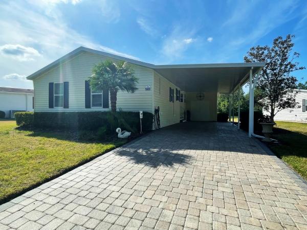 2009 Homes of Meritt Mobile Home For Sale
