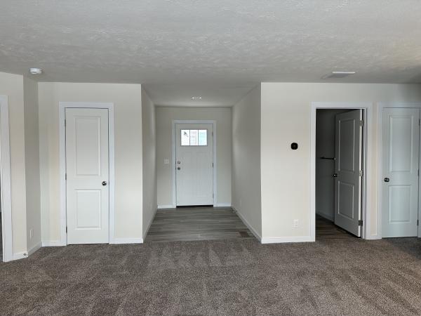 2025 Clayton 81RDH28563D Mobile Home