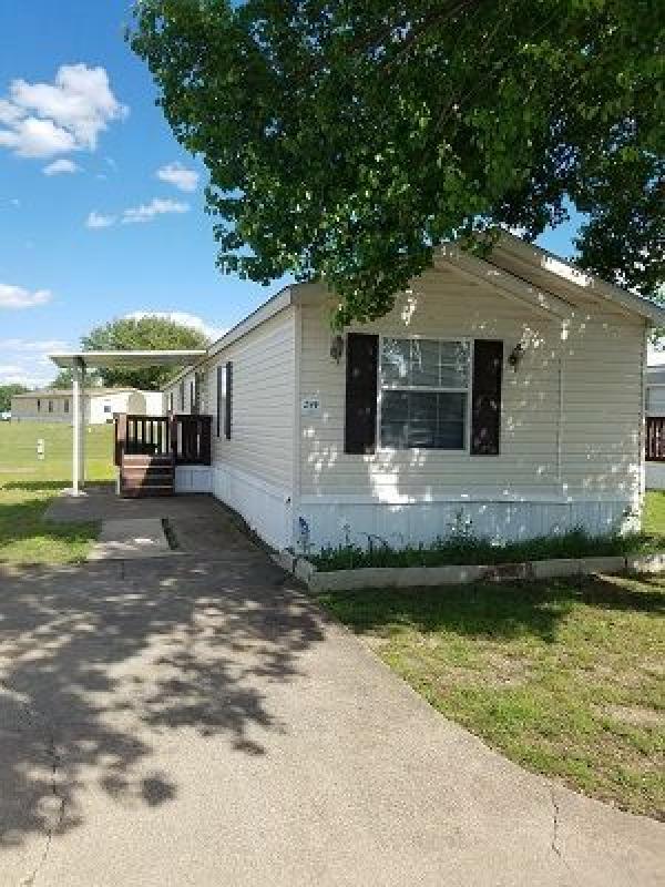 2010 Clayton Homes Inc Community Series Mobile Home