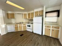 1983 SHER NA Mobile Home