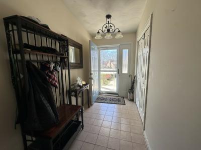 Photo 2 of 14 of home located at 14 Heather Brook Road Uncasville, CT 06382
