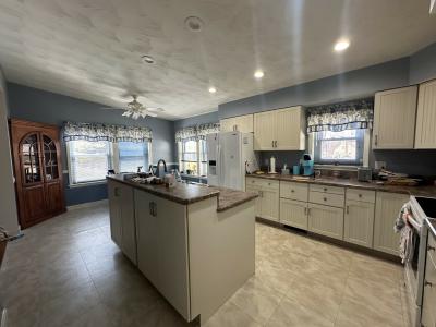 Photo 4 of 14 of home located at 14 Heather Brook Road Uncasville, CT 06382