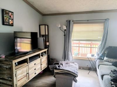 Photo 3 of 9 of home located at 6821 Bedford Downs Fort Wayne, IN 46818