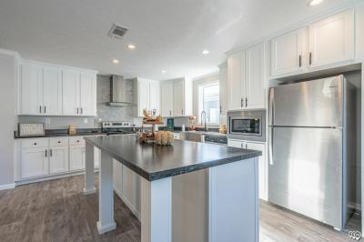 Mobile Home at 9620 Cape Cod Dr 1331 Fair Haven, MI 48023
