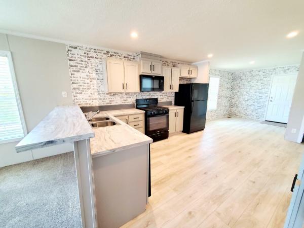 Photo 1 of 2 of home located at 9273 Windjammer Dr 1261 Fair Haven, MI 48023