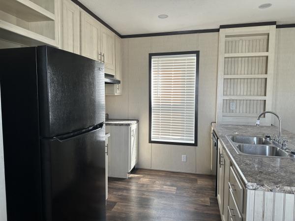 Photo 1 of 2 of home located at 3818 Napier Field Rd #G807 Dothan, AL 36303