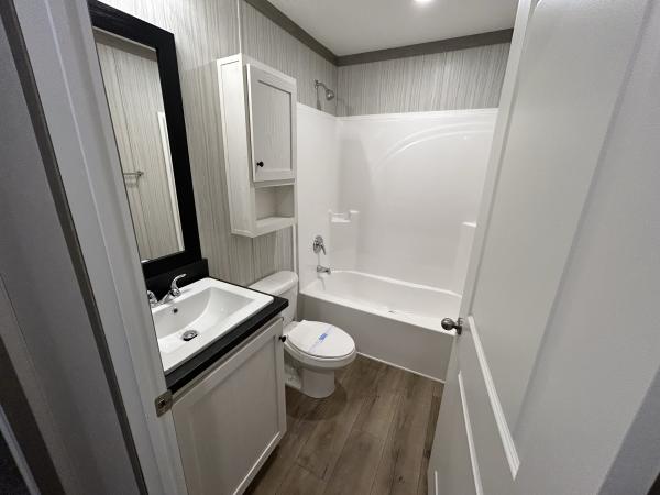 2025 Clayton 6616-4779 Pulse  Home