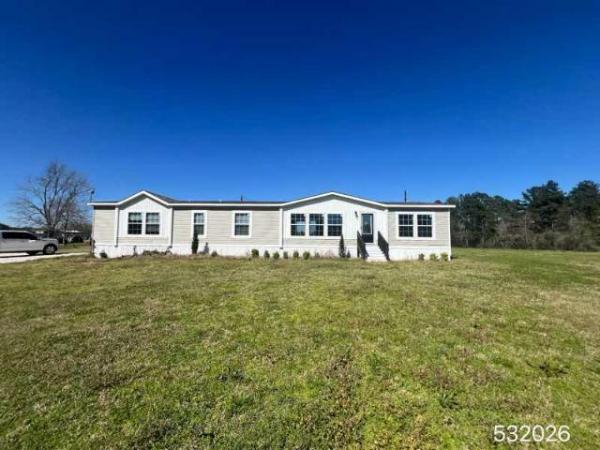 Photo 1 of 2 of home located at 1834 County Road 639 Buna, TX 77612
