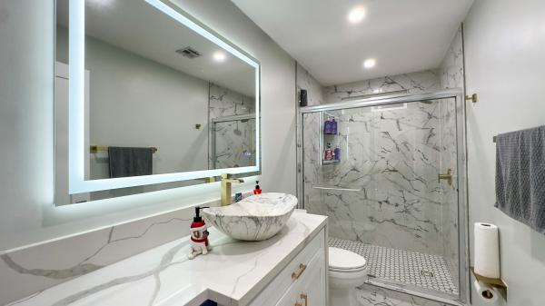 1975 Villa West   Home