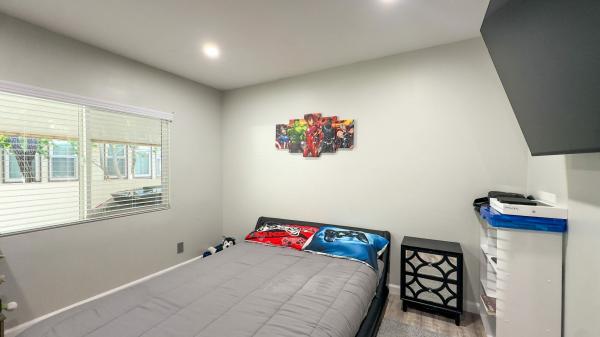 1975 Villa West   Home