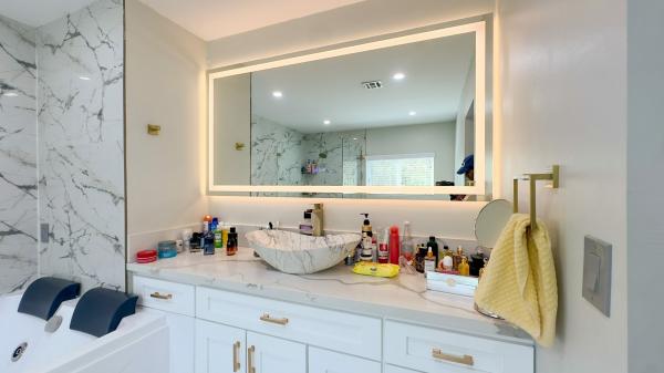 1975 Villa West   Home