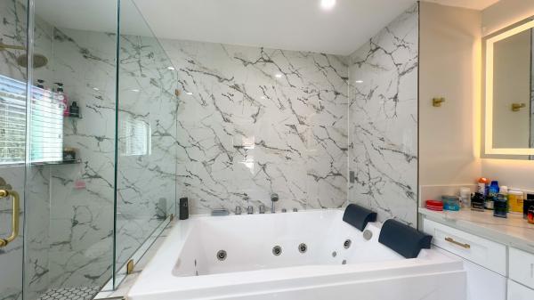 1975 Villa West   Home