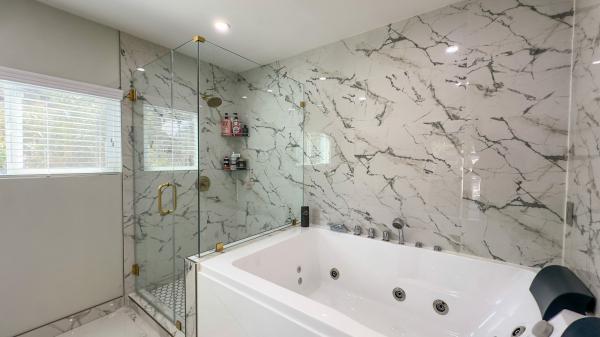 1975 Villa West   Home