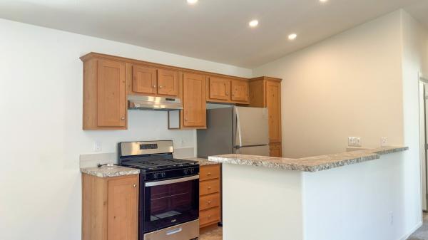 2023 Champion SR2456HQ Home
