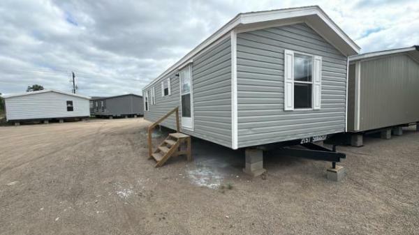 Photo 1 of 2 of home located at Greater Texas Home Center Llc 12122 Us 59 Hwy Splendora, TX 77372