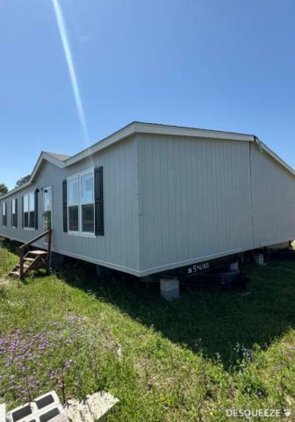 Photo 1 of 2 of home located at Clearance Homes Of Texas 12918 Highway 59 Ih 69 Splendora, TX 77372