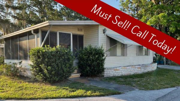 Photo 1 of 2 of home located at 3804 Voorne Street Sarasota, FL 34234