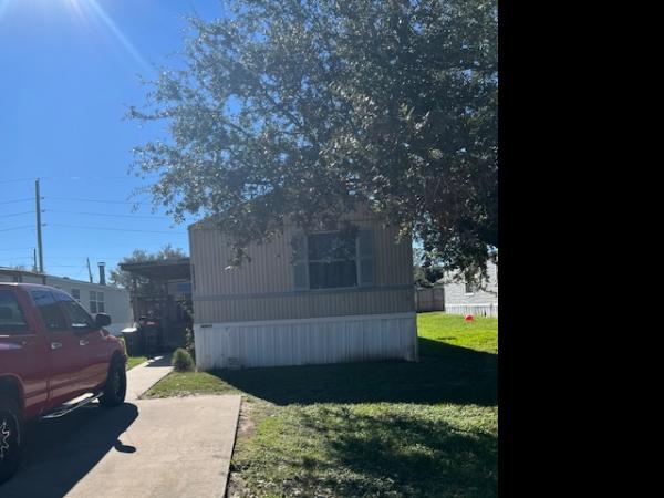 2001 American Homestar Of Lancaster Mobile Home For Sale