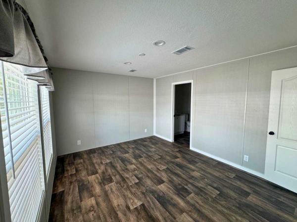 2025 Fleetwood TS24563U Manufactured Home