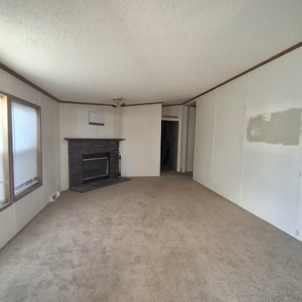 1997 Skyline Manufactured Home