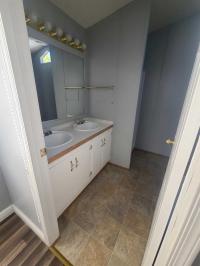 Silver GC7 Mobile Home