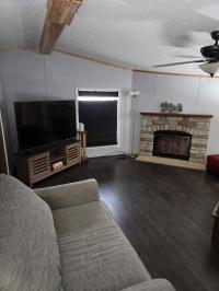 2000 Four Seasons Mobile Home