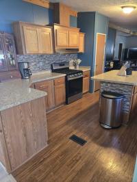2000 Four Seasons Mobile Home