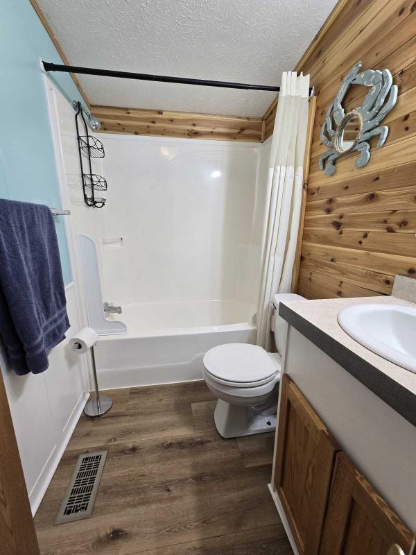 2000 Four Seasons Mobile Home