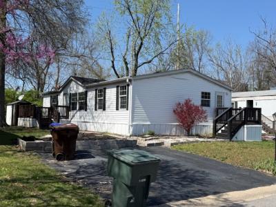 Photo 2 of 14 of home located at 147 El Dorador Dr Saint Peters, MO 63376