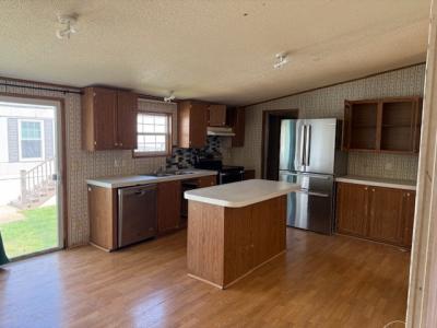 Photo 4 of 14 of home located at 147 El Dorador Dr Saint Peters, MO 63376