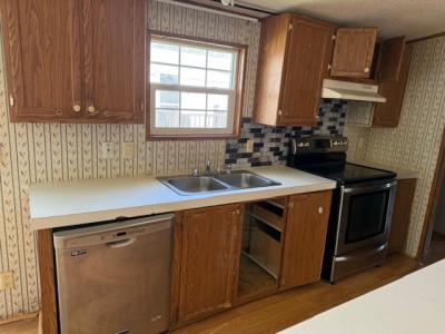 Photo 5 of 14 of home located at 147 El Dorador Dr Saint Peters, MO 63376