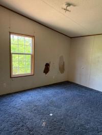 2001 2001 Fleetwood Mobile Home