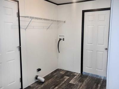 Photo 4 of 5 of home located at 7274 Hopi Trail Indianapolis, IN 46219