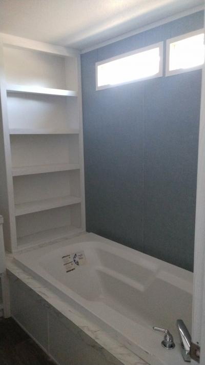Photo 5 of 15 of home located at 901 East Sioux Road #32 Pharr, TX 78577