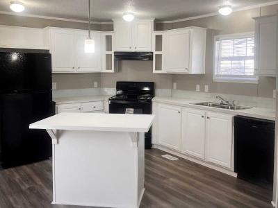 Photo 2 of 5 of home located at 7275 Hopi Trail Indianapolis, IN 46219