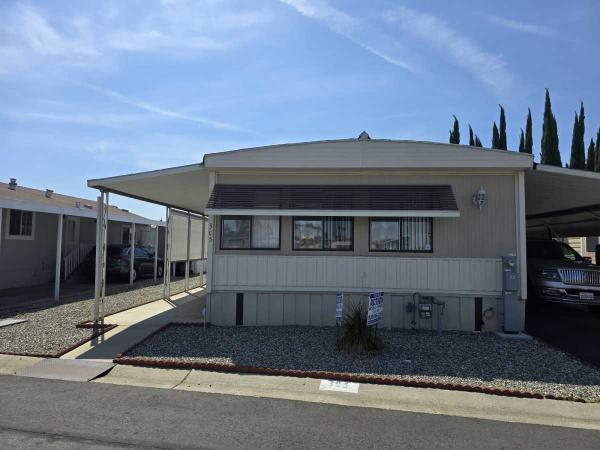 Photo 1 of 2 of home located at 11250 Ramona Blvd Spc 305 Montclair, CA 91763