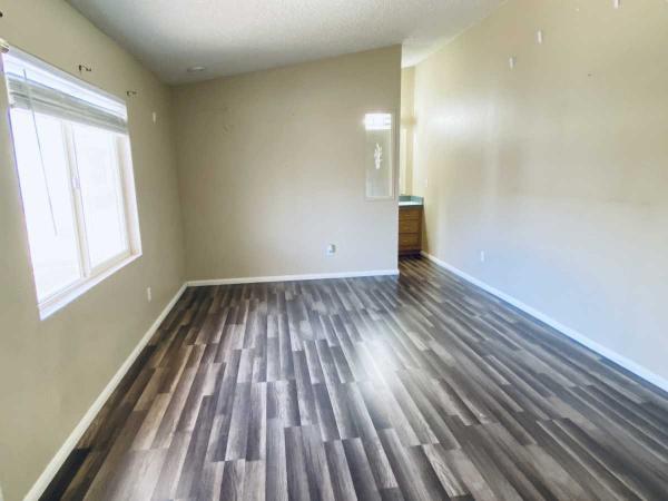 2000 Fleetwood Spring Hill Manufactured Home