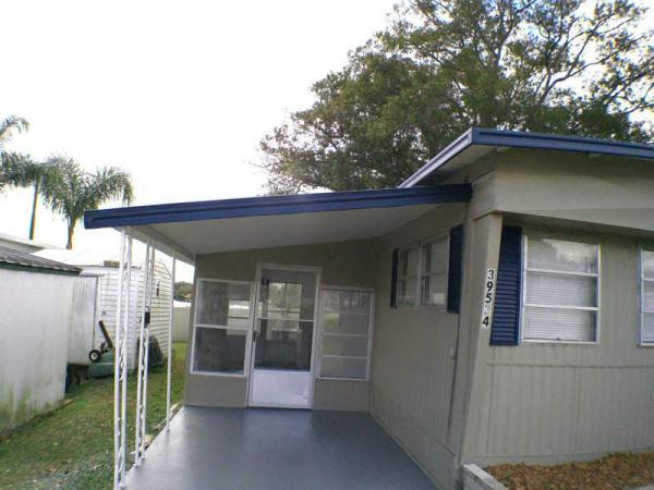 1966 Hillcrest Manufactured Home