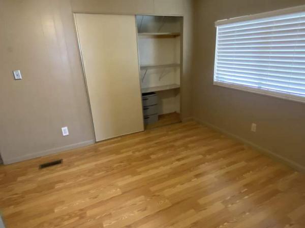 1977 SAHAR Manufactured Home