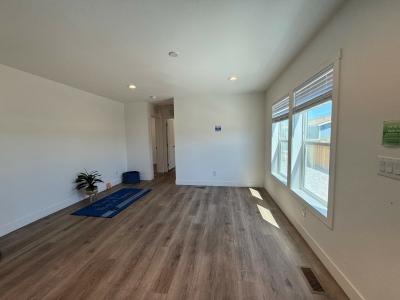 Photo 5 of 11 of home located at 3001 Cabana Drive #123 Las Vegas, NV 89122
