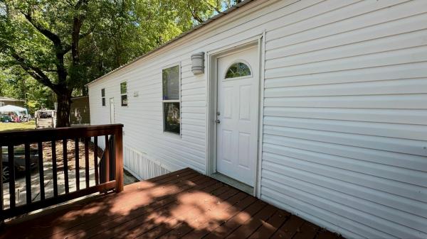 Photo 2 of 2 of home located at 9359 103rd St Lot #76 Jacksonville, FL 32210