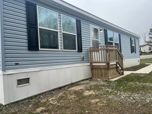2023 Clayton - Middlebury Mobile Home