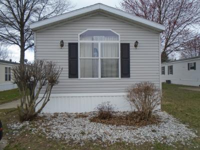 Photo 2 of 5 of home located at 3077 Eastland Ave Kentwood, MI 49512